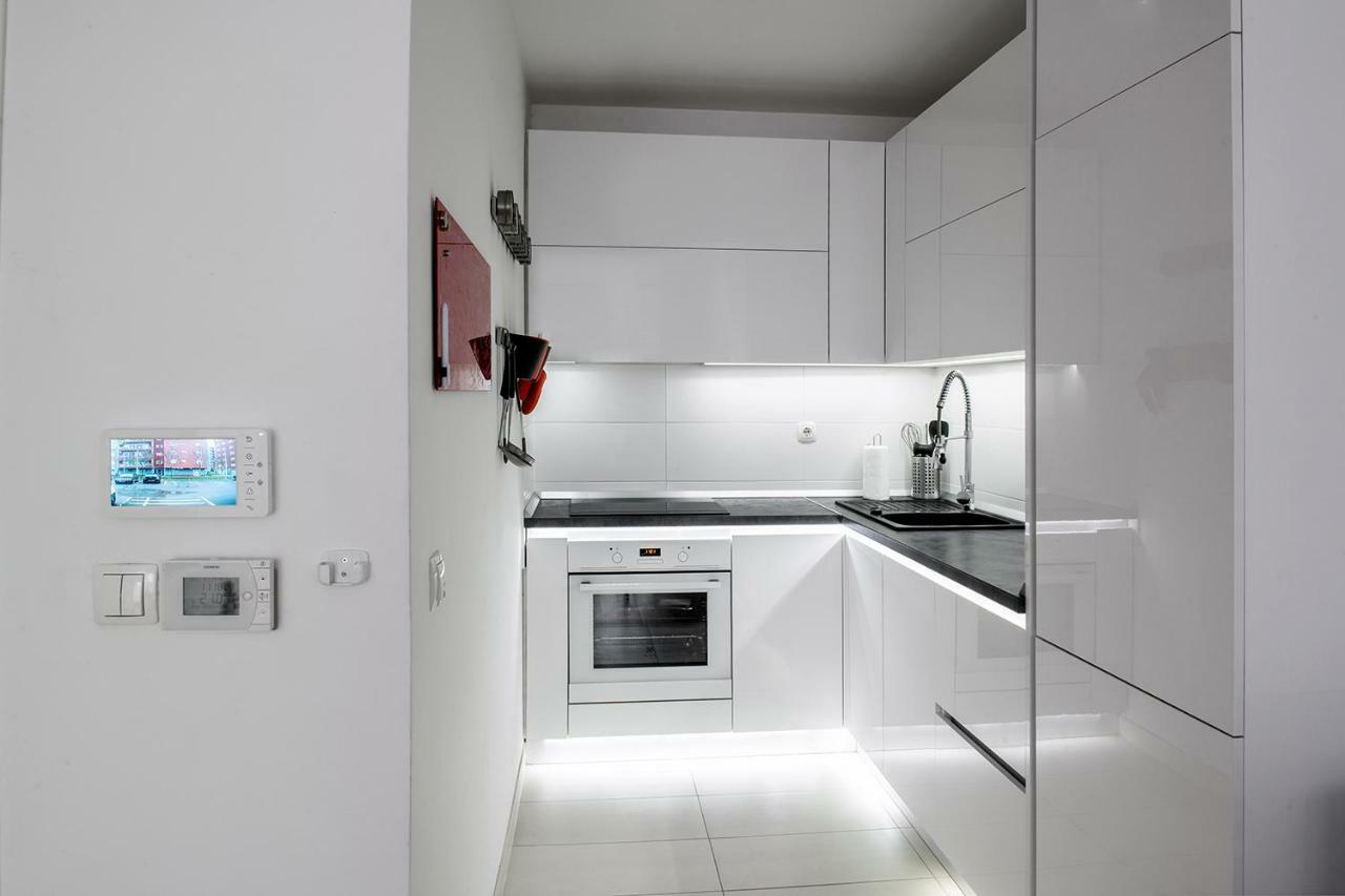 Flexible Selfcheckins 7 - Zagreb - Garage - Electric Vehicle Ccharger - Loggia - New - Luxury - Apartments Repinc 7 Eksteriør billede